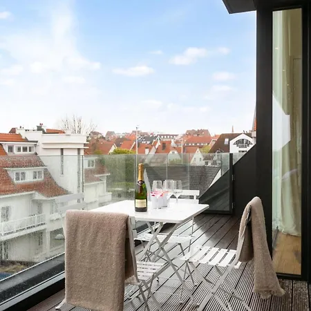 Huswell - Majestic New Penthouse With 2 Parkings Apartment
