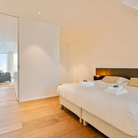 Huswell - Majestic New Penthouse With 2 Parkings Apartment *